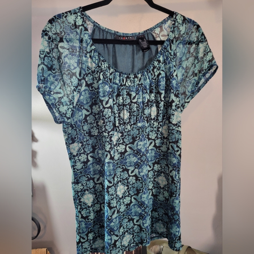 Axcess Blue Floral Short Sleeve Blouse